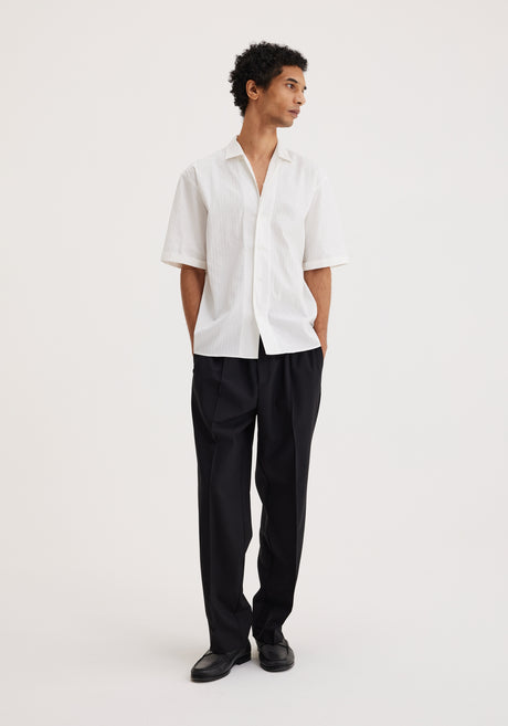 Structured cotton short sleeve shirt | off-white irregular pinstripe