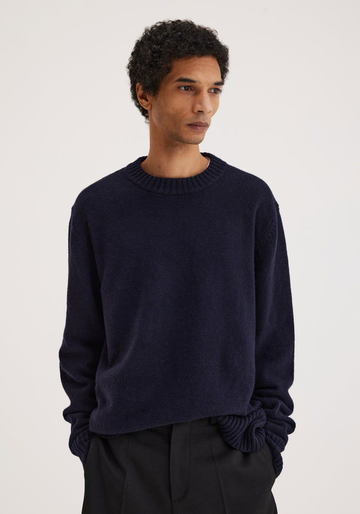 Wool cashmere crewneck sweater | navy