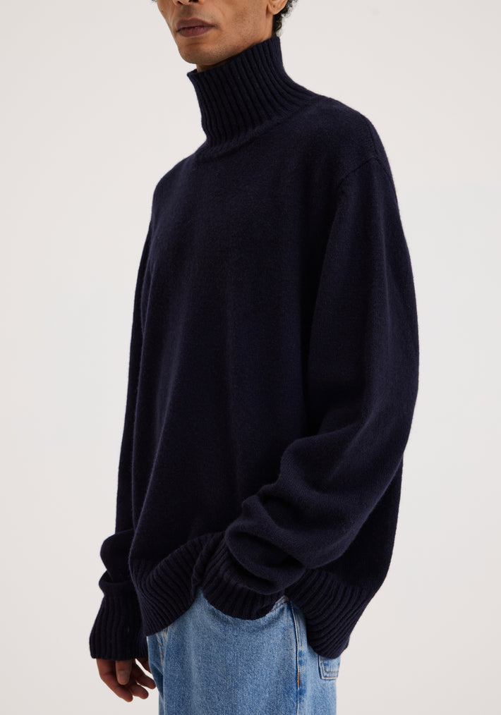 Wool cashmere turtleneck sweater | navy