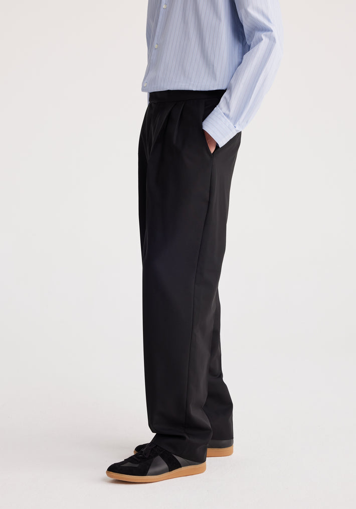 Double pleated tapered tailored trousers | black