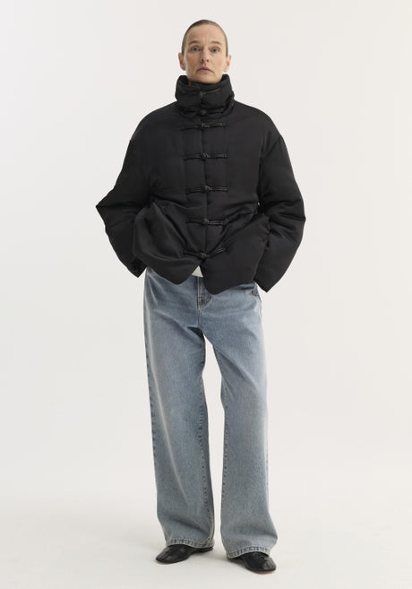 Padded puffer jacket | black