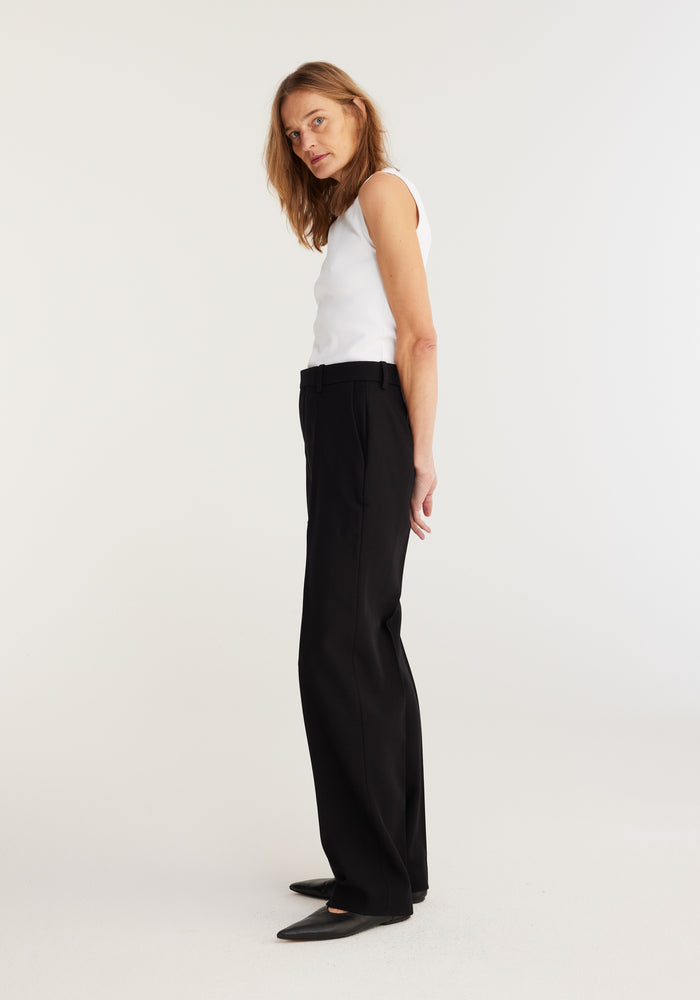 Straight leg tailored trousers | noir
