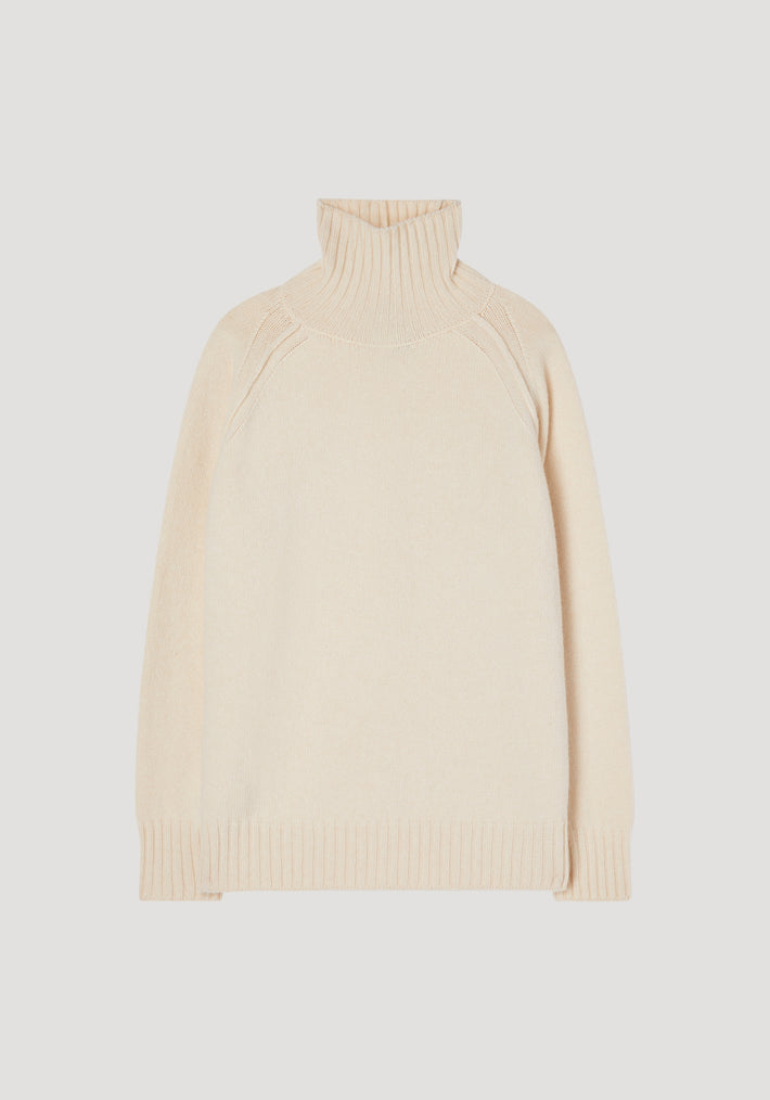 Wool cashmere turtleneck | off-white