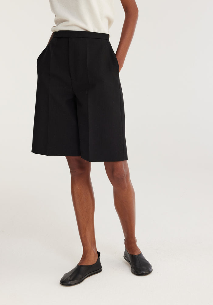 Tailored wool shorts | noir