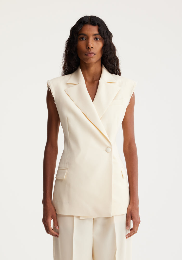 Sleeveless blazer | off-white