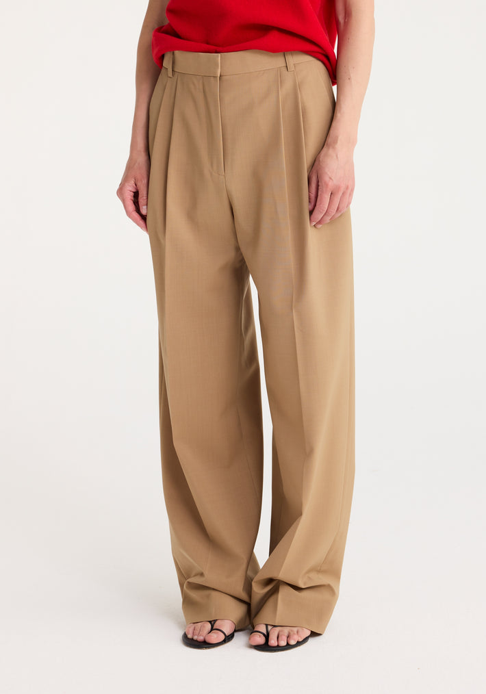 Pleated tailored trousers | fawn