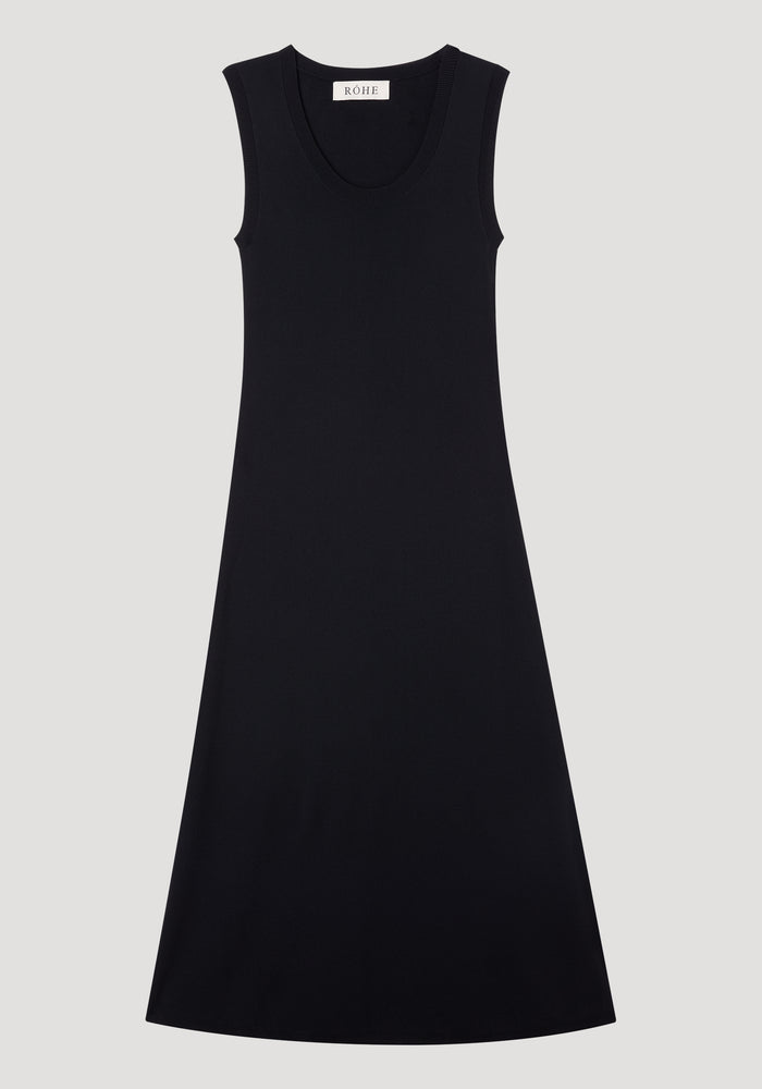 Scoop neck knitted dress | black