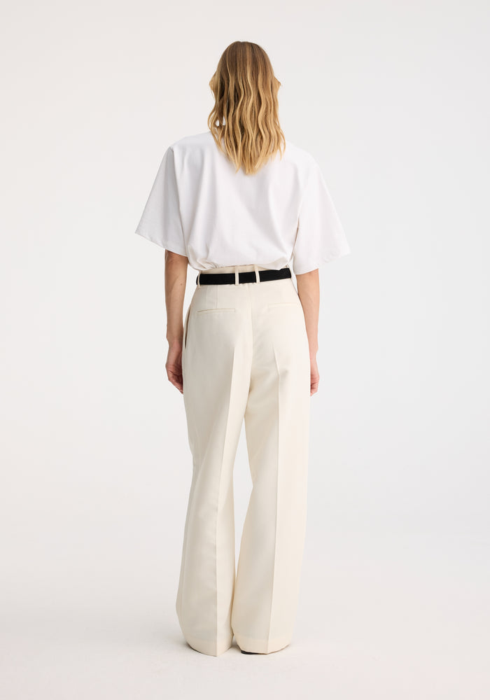 Wide leg double pleated trousers | off white