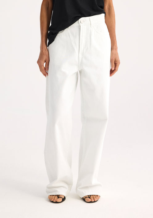 Relaxed wide leg denim | optic white