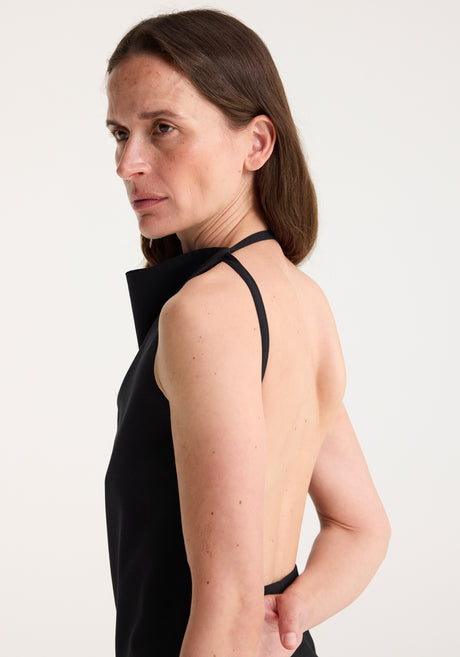 Sleeveless open back dress | black