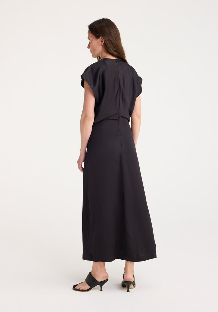 V-neck draped dress | black