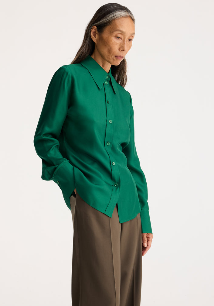 Fitted silk shirt | emerald