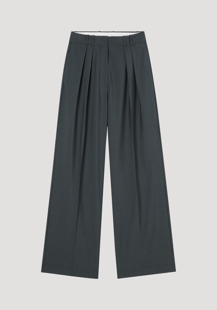 Wide leg double pleated trousers | bottle green