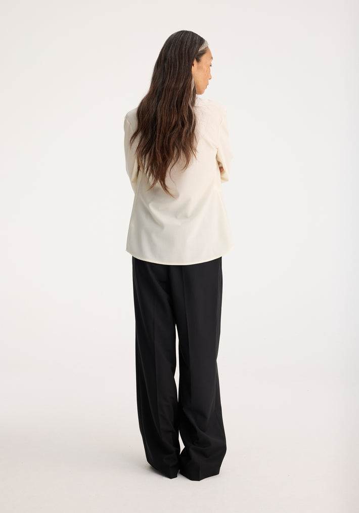 Asymmetrical lapel top | off white