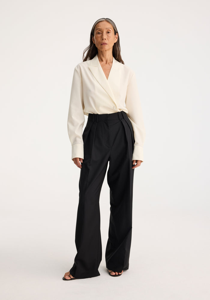 Wide leg double pleated trousers | black