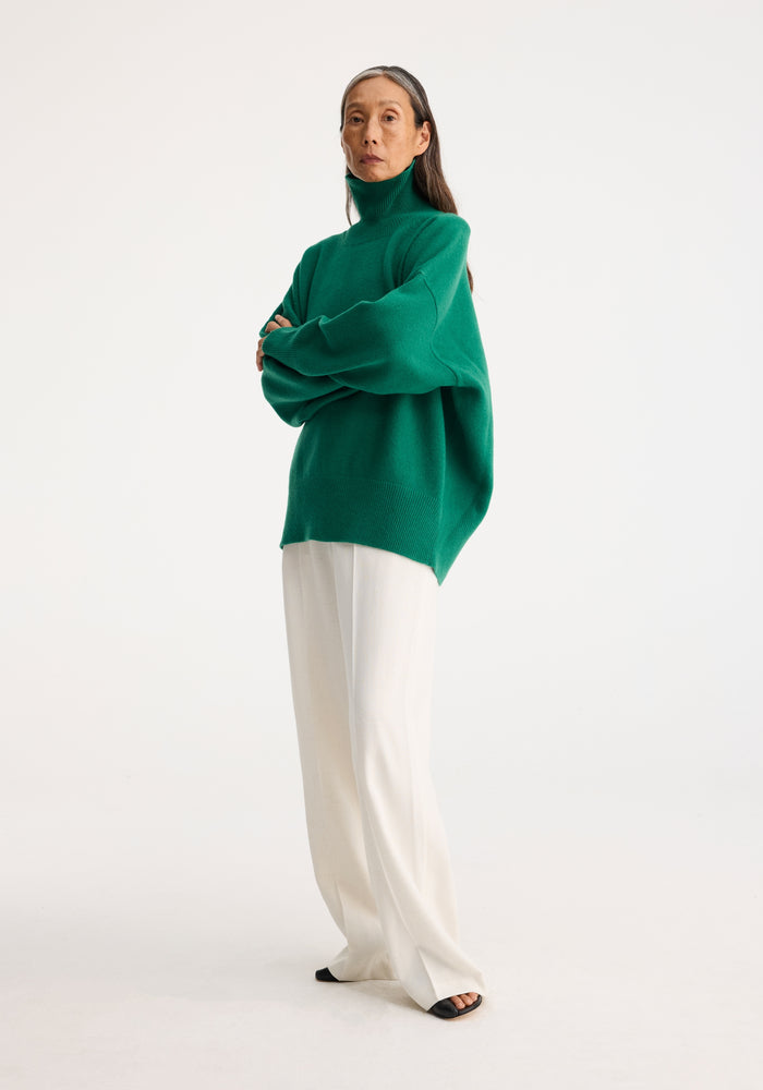 Classic turtleneck jumper | emerald