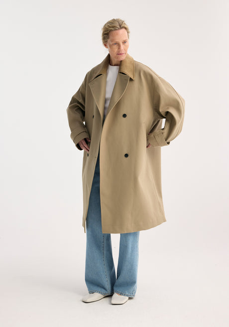 Suede collar garden coat | sand