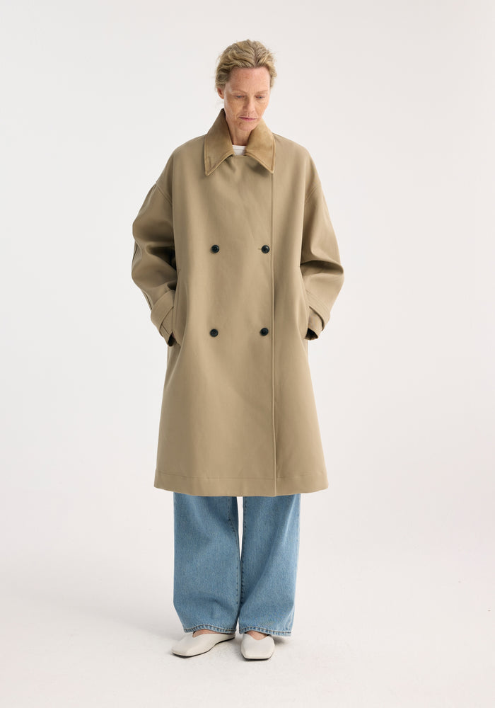 Garden coat with suede collar | sand