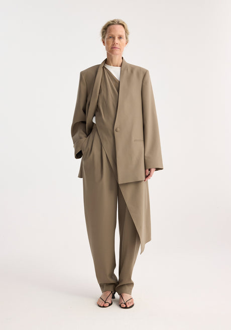 Sculptural foulard blazer | khaki