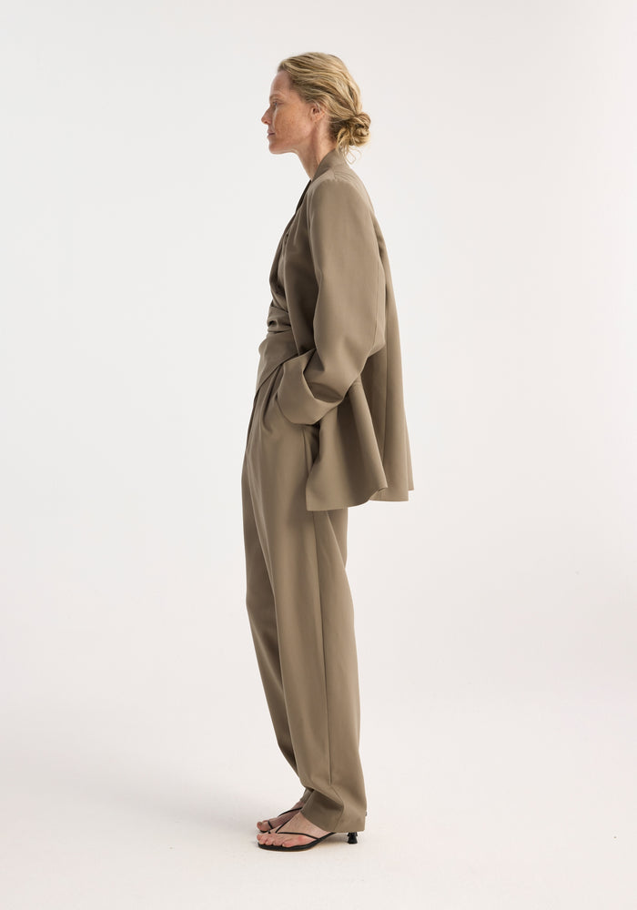 Blazer with integrated scarf | khaki