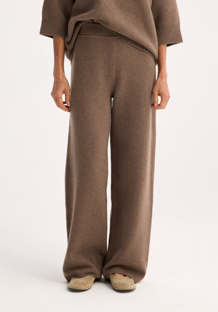 Compact knitted trousers | taupe melange