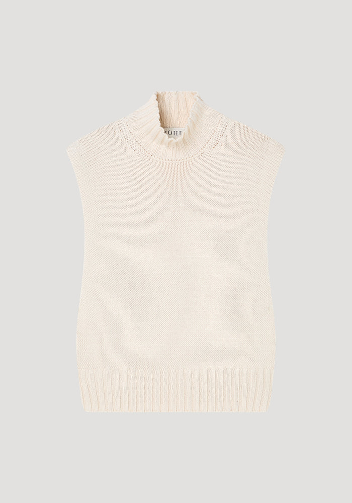 Wool sleeveless turtleneck | cream