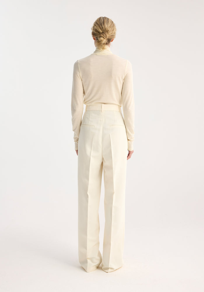 High-waist tailored off white trousers | off white