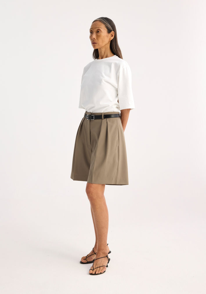 Tailored wide leg shorts | khaki