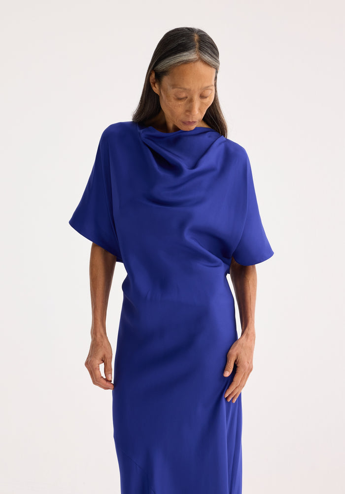 Fluid draped silk dress | electric blue