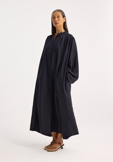 Pleated silk dress | navy