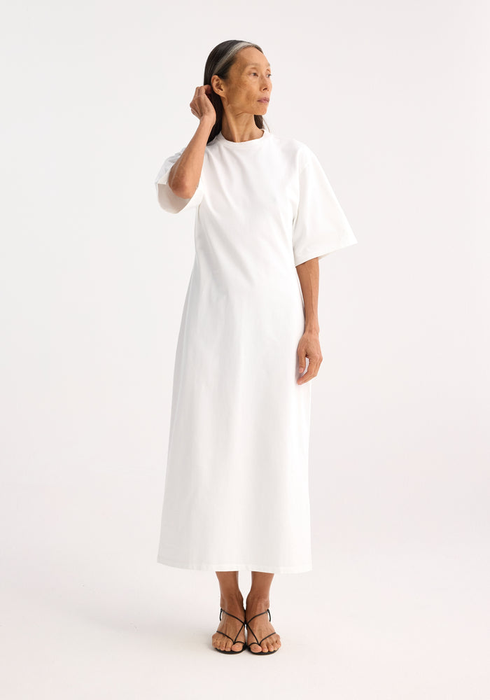 Jersey fitted t-shirt dress | optic white