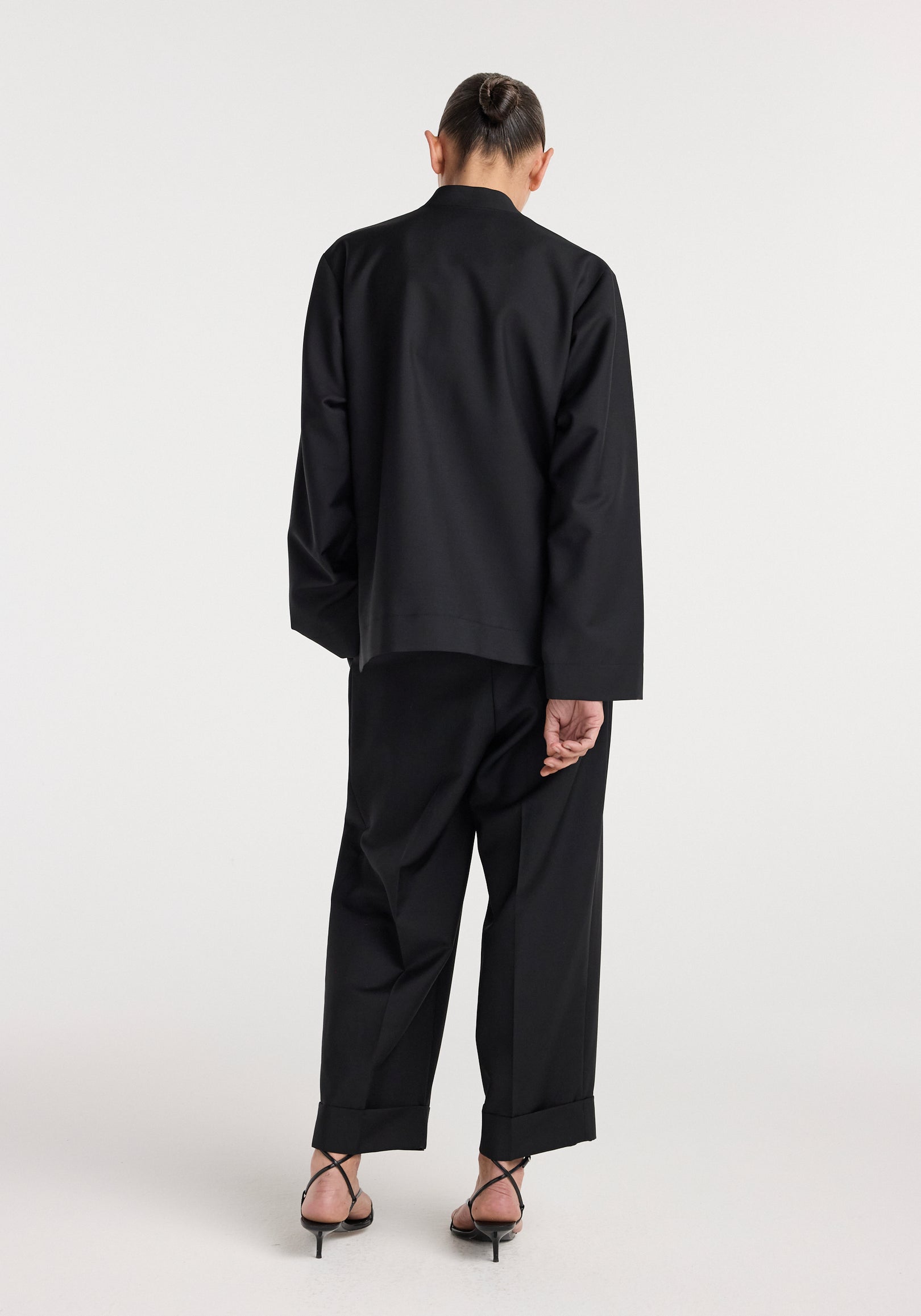 Pankou closure jacket | black