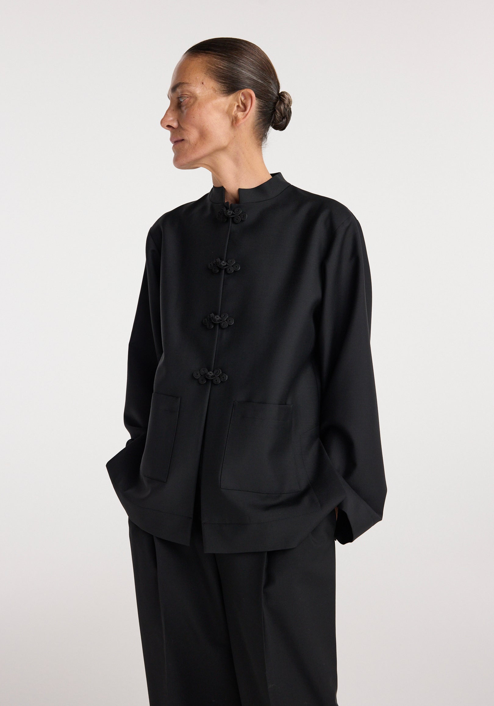 Pankou closure jacket | black