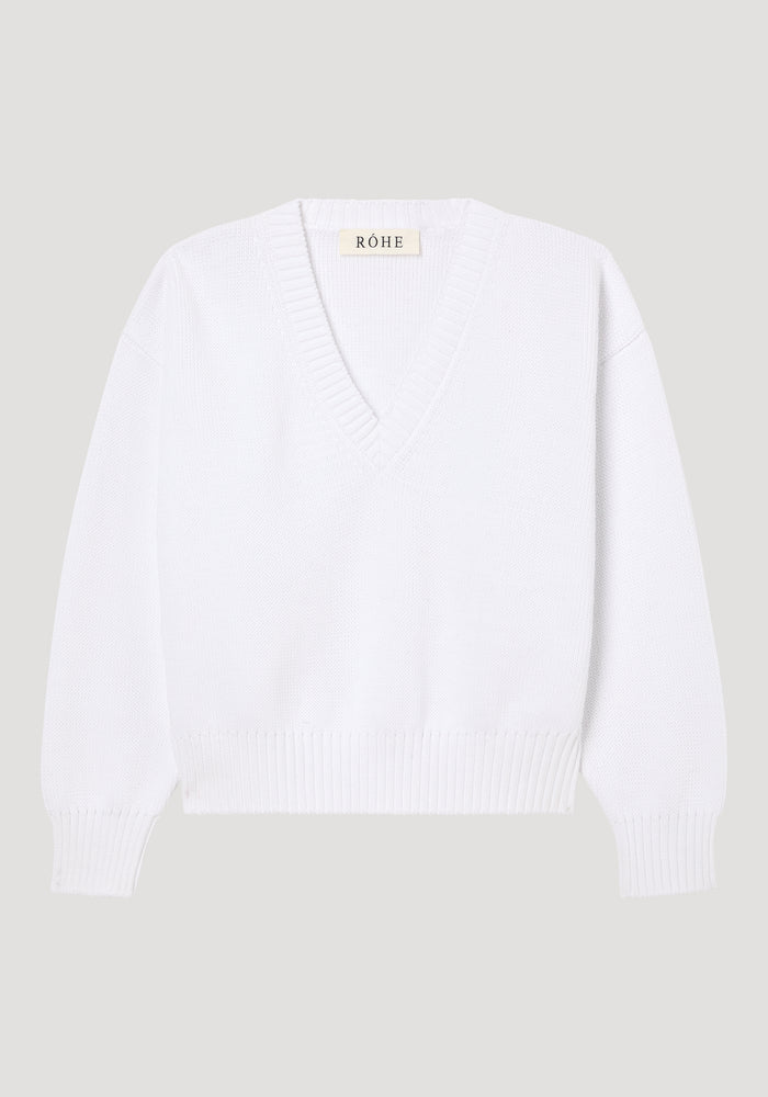 V-neck knitted jumper | optic white