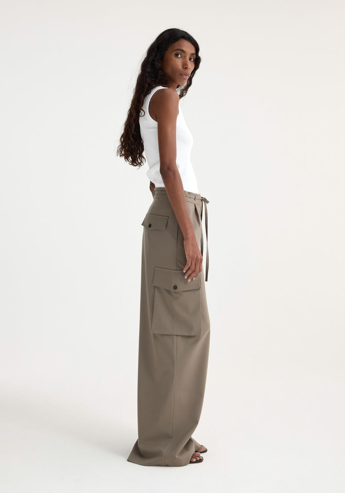 Tailored cargo trousers | taupe