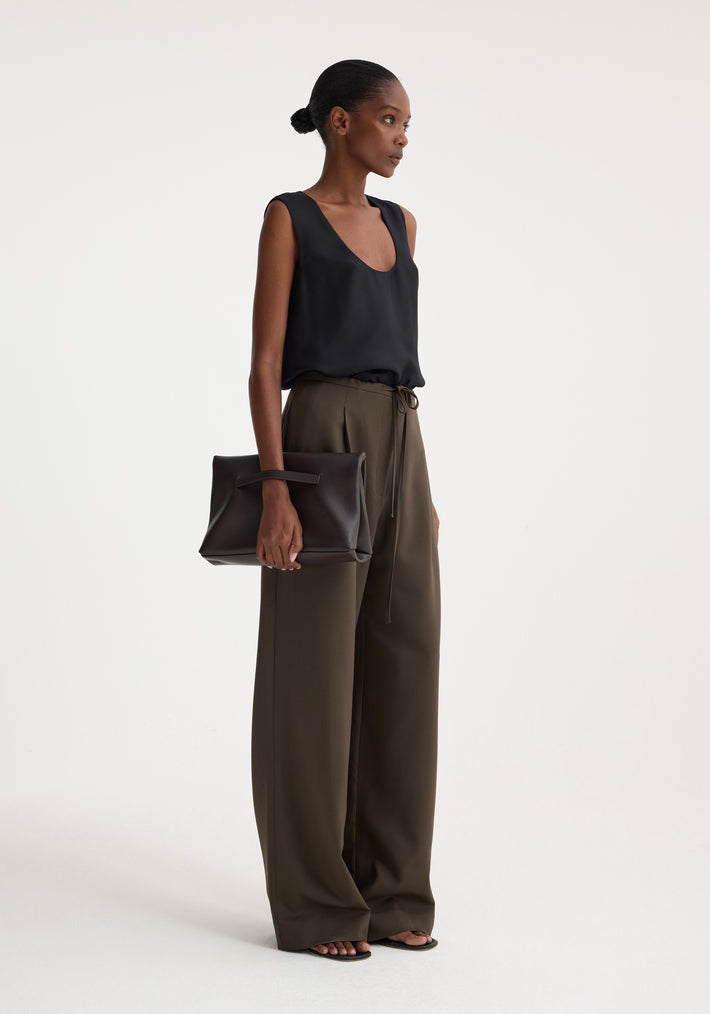 Relaxed drawstring trousers | earth