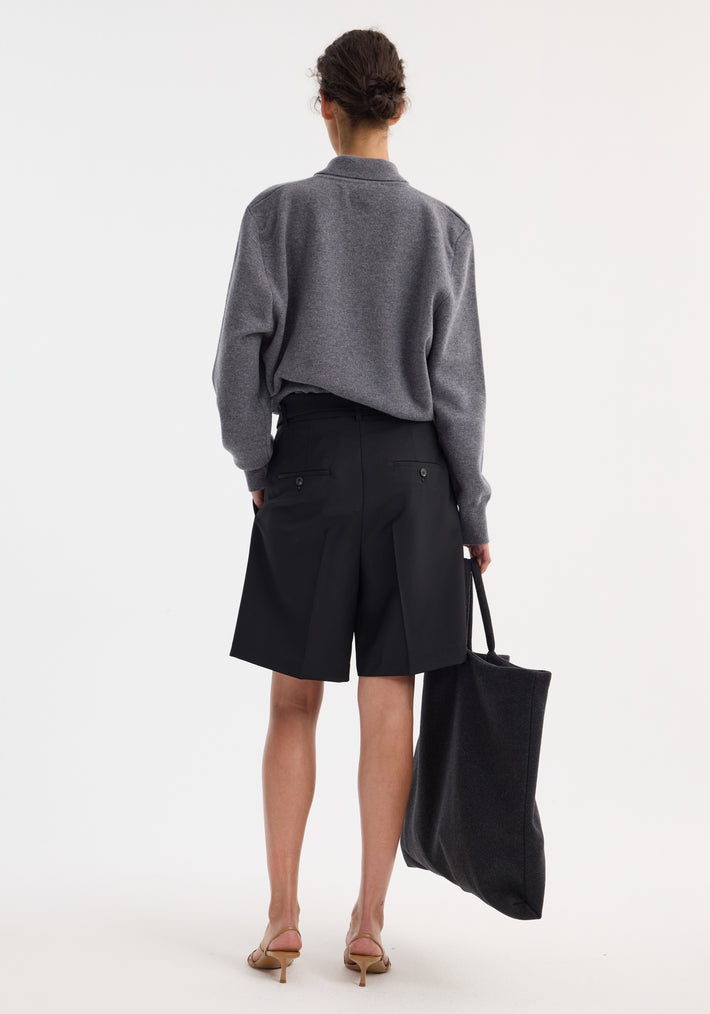 Tailored belted shorts | black