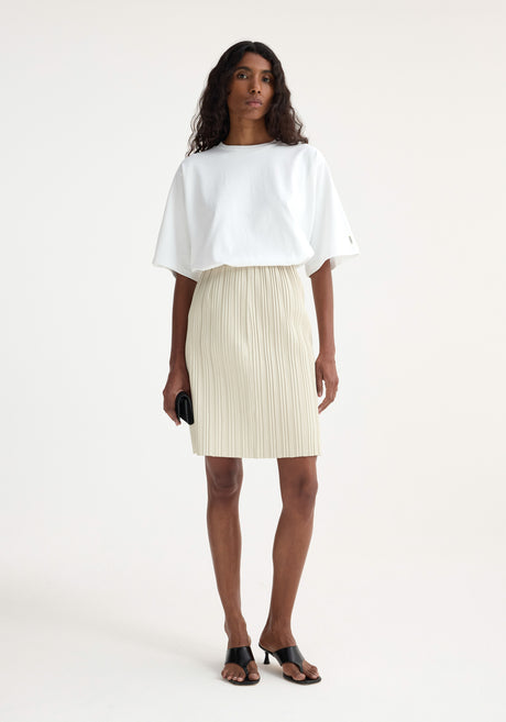 Plissé leather skirt | chalk