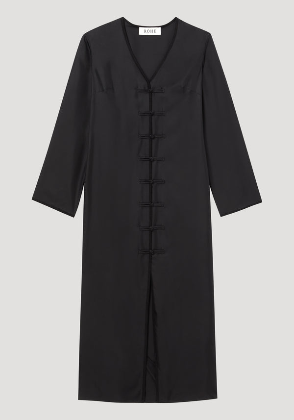 Mandarin silk dress | black: A long, black kimono-style robe with pankou closures, v-neckline, high front split, crafted from premium pure silk.