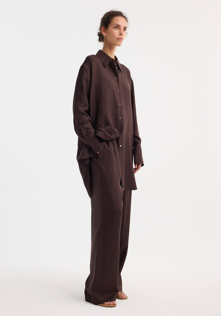 Signature elongated silk shirt | mahogany