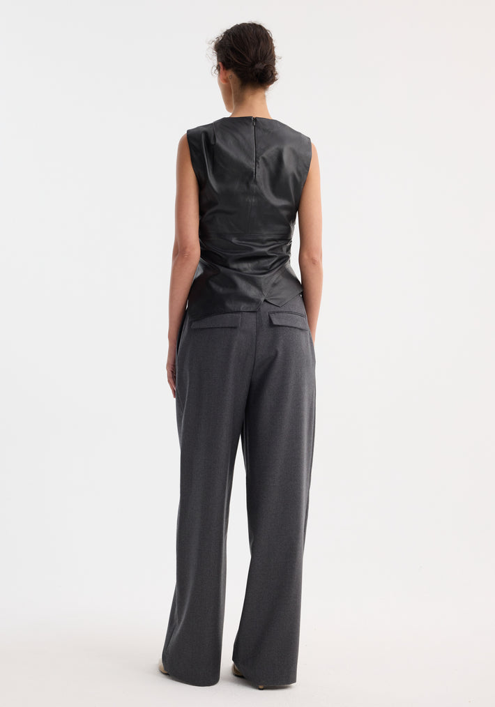 Draped leather top | black