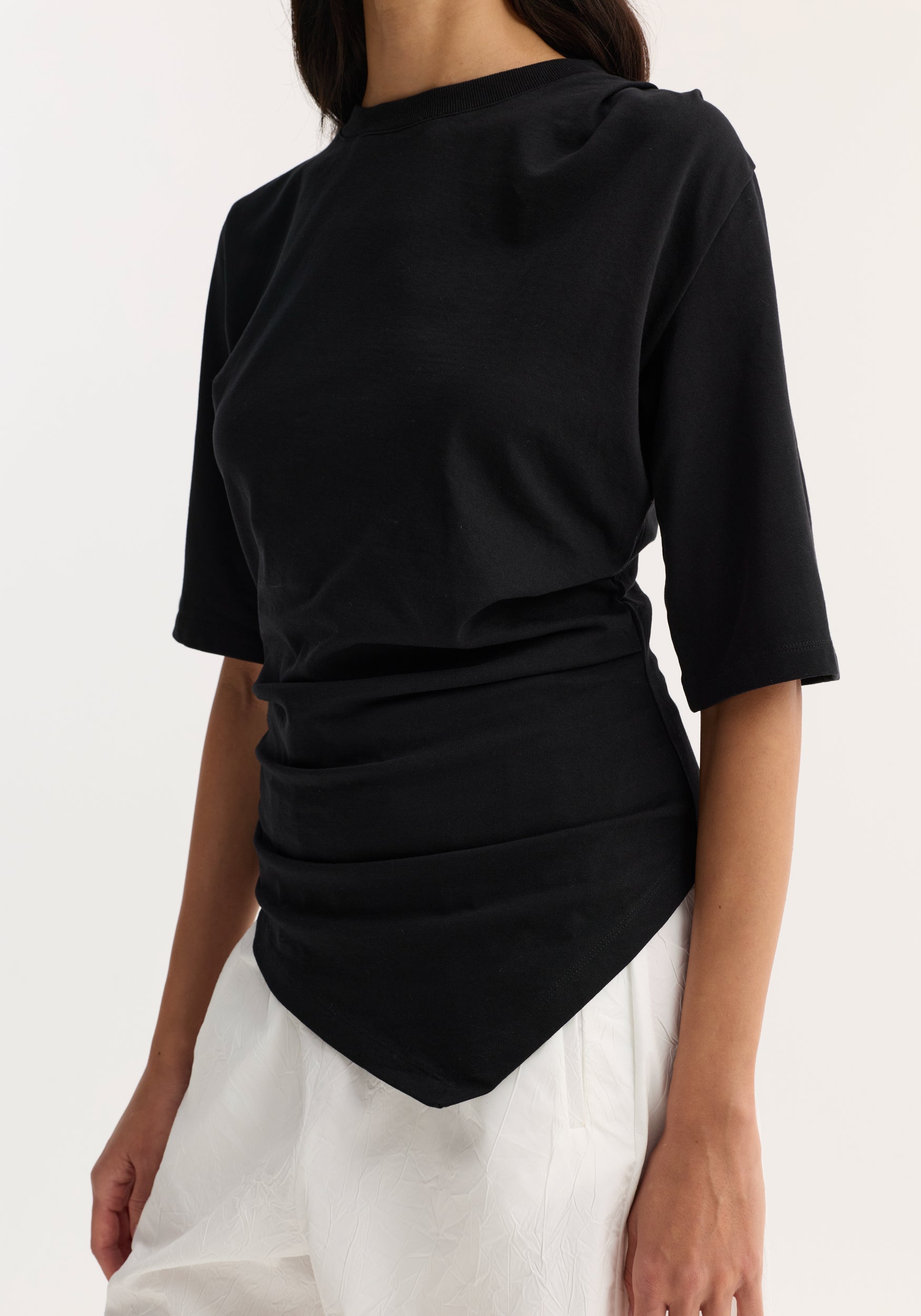 Reinvented twisted t-shirt | black