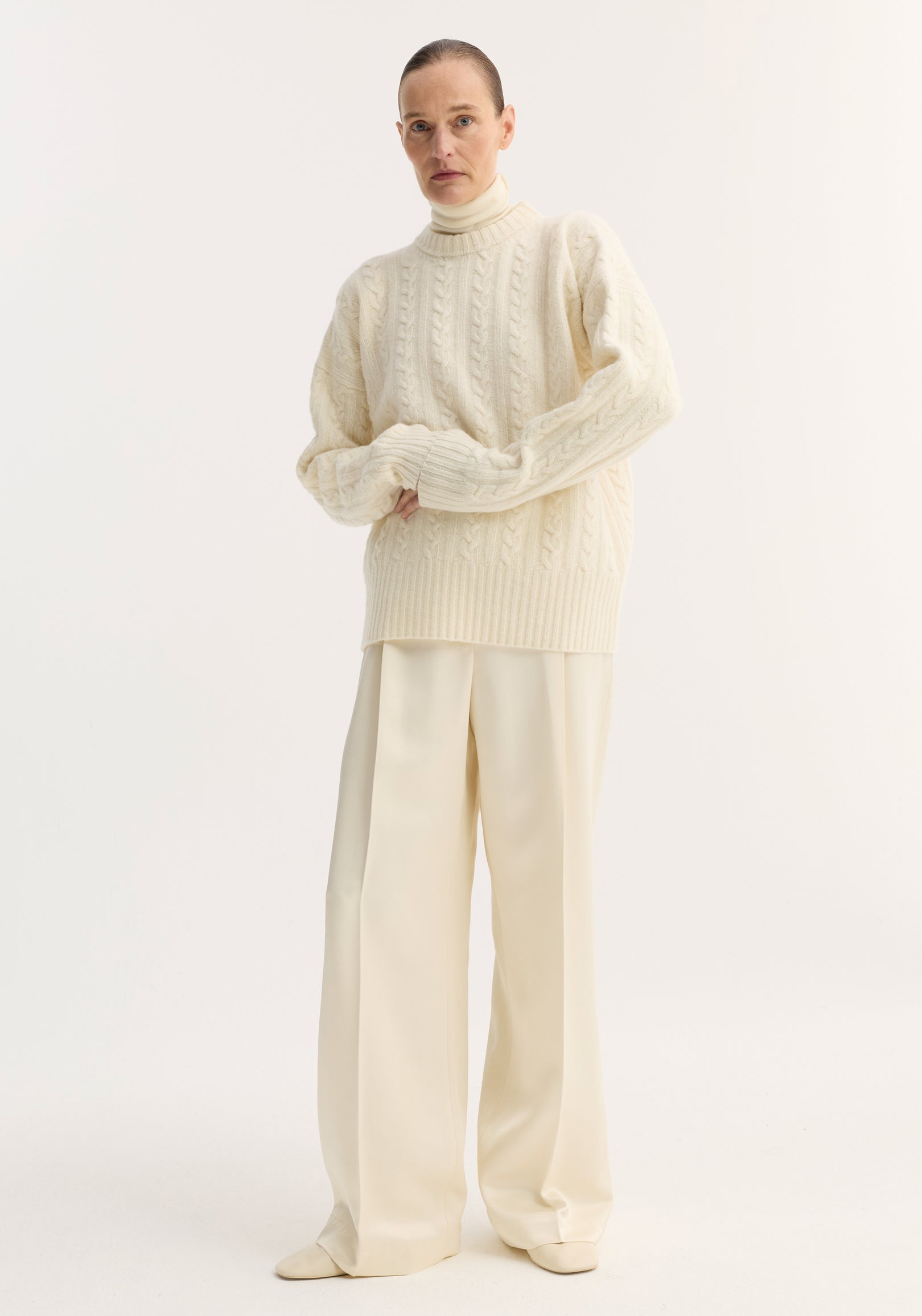 Relaxed drawstring satin trousers | cream