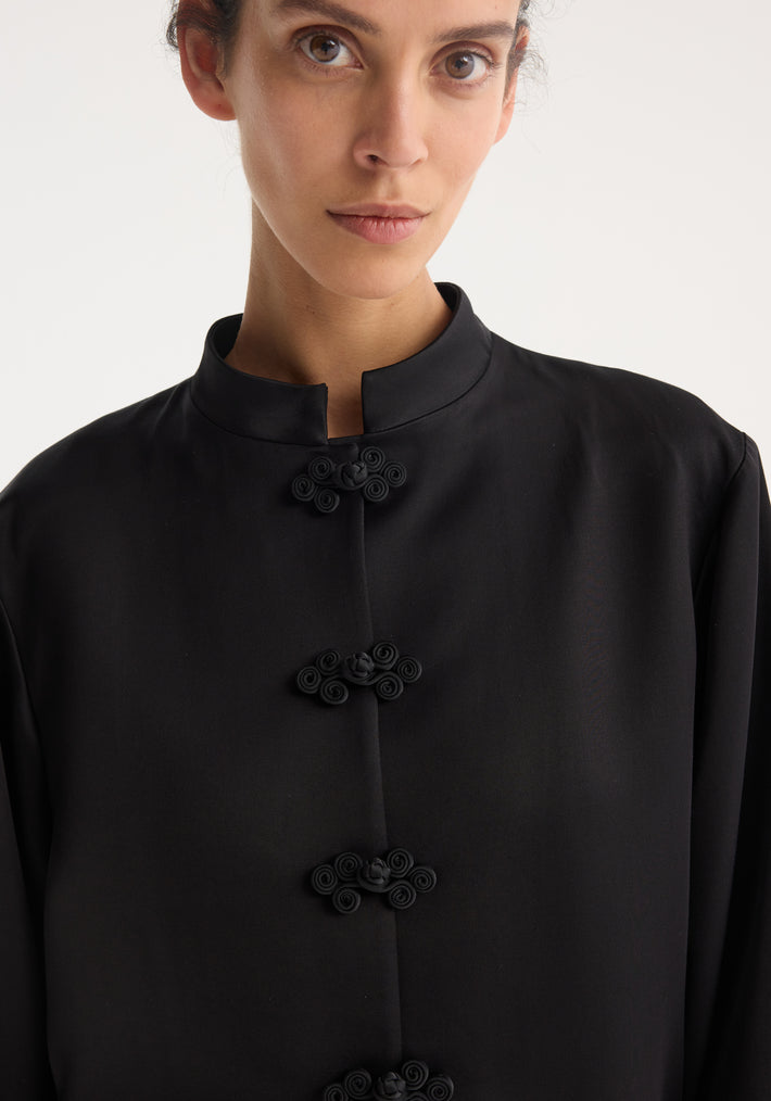 Mandarin satin jacket | black
