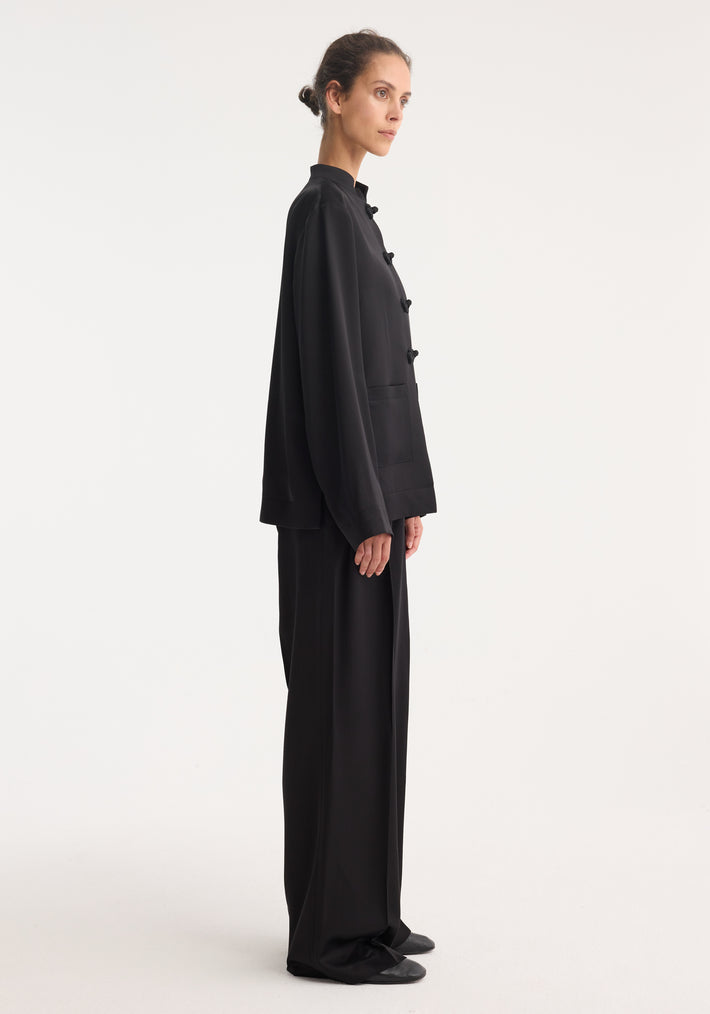 Mandarin satin jacket | black