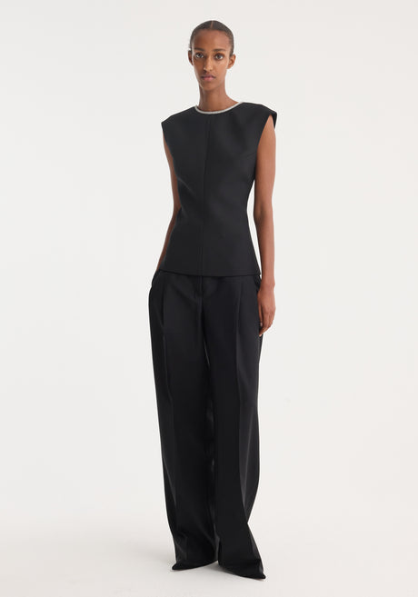 Open back appliqué top | black
