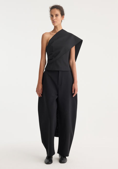 One-shoulder cape top | black