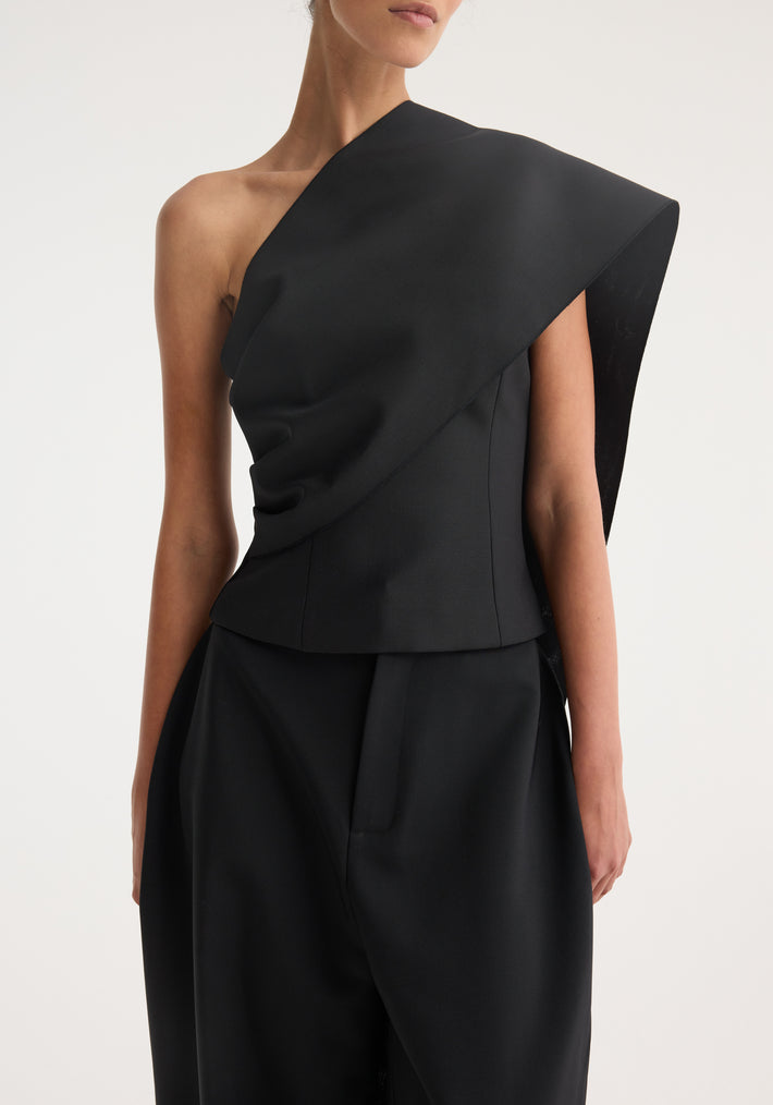 One-shoulder cape top | black