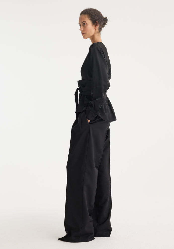 Kimono satin top | black
