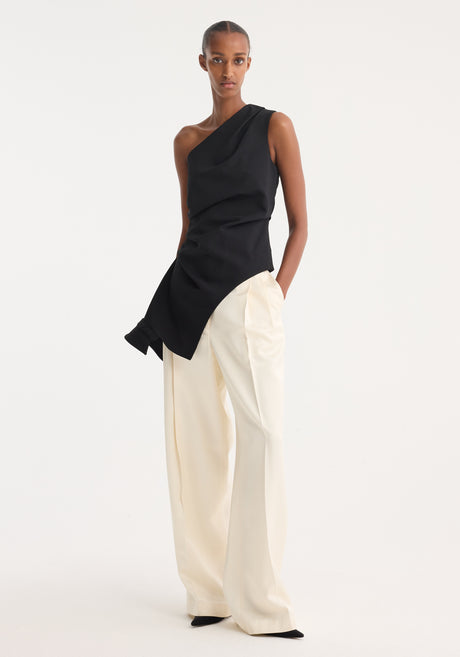 Reimagined one shoulder top | black